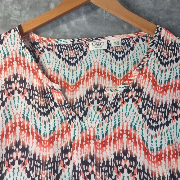 Cato Woman Plus Abstract Button Top 18/20W Multicolor Boho Artsy Lightweight Top - Picture 9 of 12